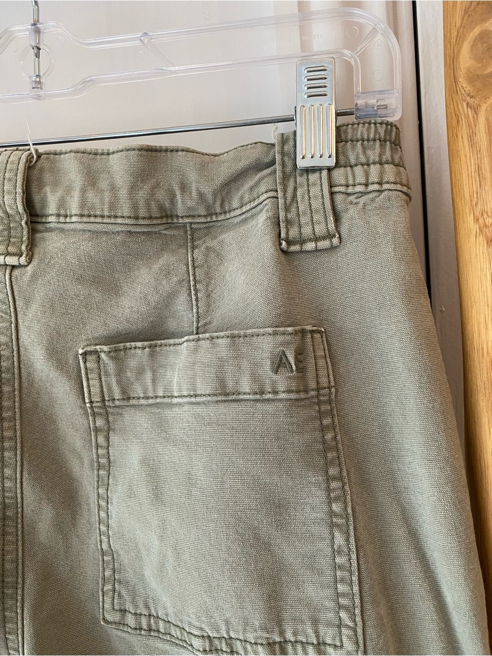 American Eagle High-Rise Cargo Pants Olive Green Sz 2 Regular Casual Utility - Picture 6 of 9